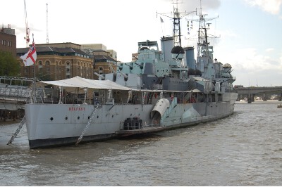 HMS Belfast a Temzéről4